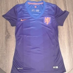 NWT Women's Nike Soccer shirt- Holland